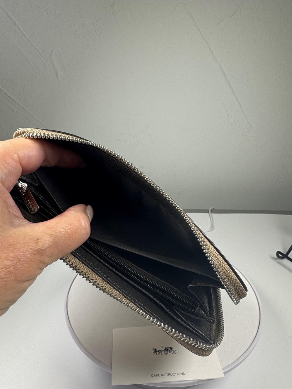Coach Metallic Gold Leather Zip Long Wallet - Picture 9 of 9